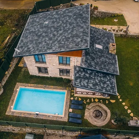 וילה Sakarya Kurucesme De 3 1 Salon Oezel Havuzlu - Soemineli 6 Kisilik Tas Ev -spn-3670 *